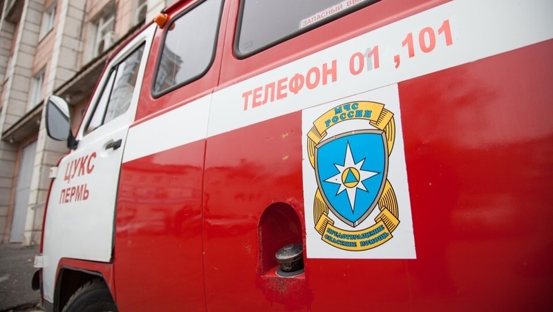 7 человек спаслись из горящего дома в Перми