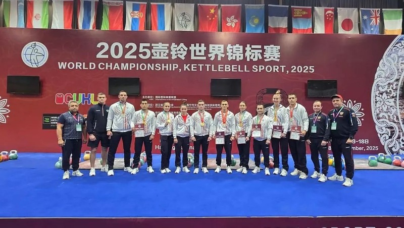 Петербуржцы выиграли 8 золотых медалей на ЧМ по гиревому спорту в Китае