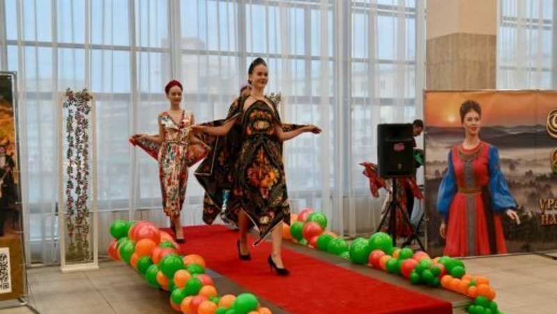 Более 1 тыс. мероприятий состоится в День народного единства в Свердловской области