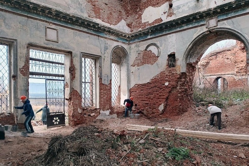 Свято-Троицкий храм восстанавливают в Елабужском районе