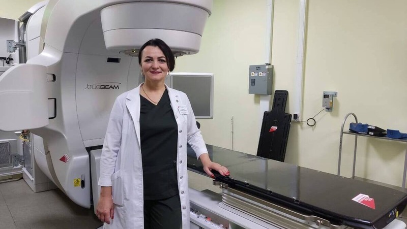 Более 2 000 пациентов омского онкодиспансера прошли лечение на линейных ускорителях
