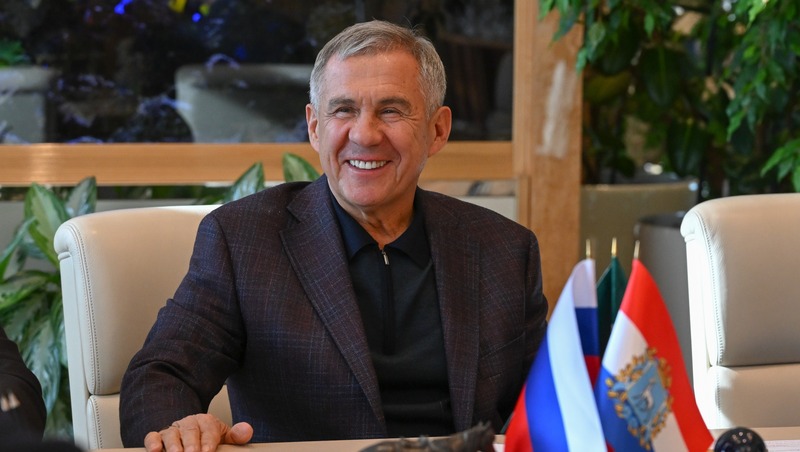 Минниханов и замглавы Администрации Президента посетили ОЭЗ «Алабуга»