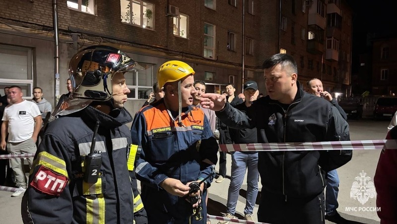 В Уфе обрушилась стена нежилого здания