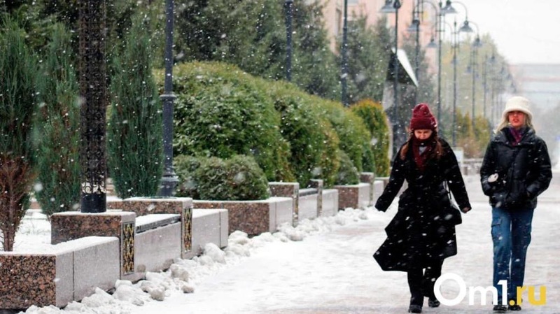 В Омске с 10 по 12 ноября ожидаются гололедица и снежный накат на дорогах