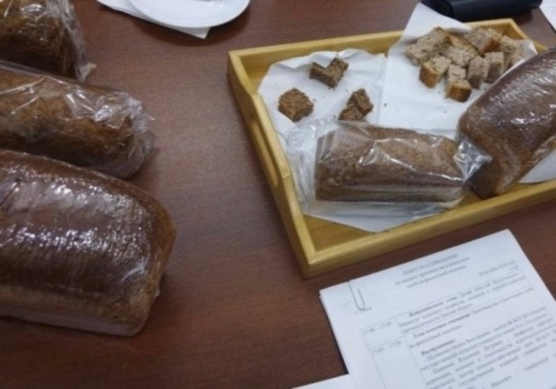 В Беларуси продают хлеб из выведенной в Омске фиолетовой пшеницы