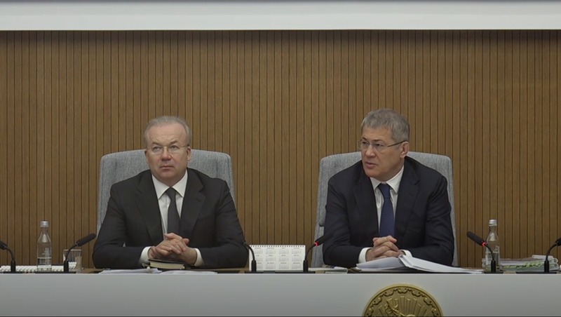 Р.Хабиров поблагодарил врачей, которые боролись за жизнь его брата