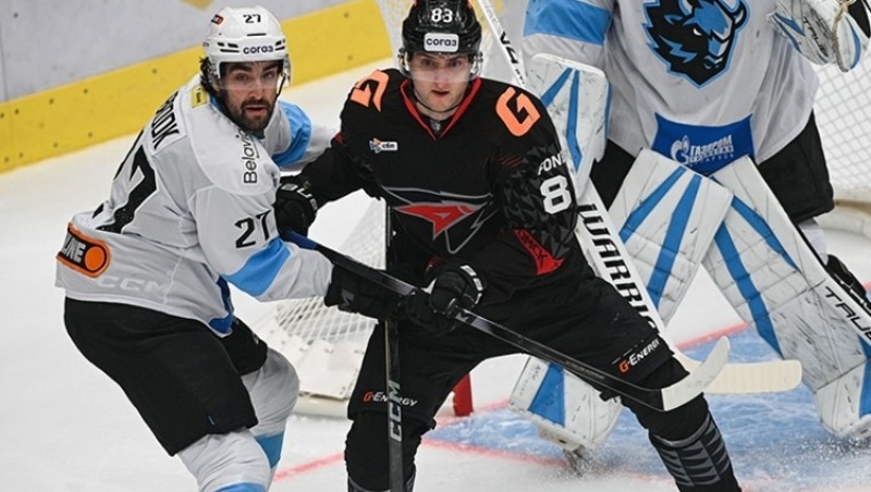 «Авангард» одержал 700-ю победу в КХЛ