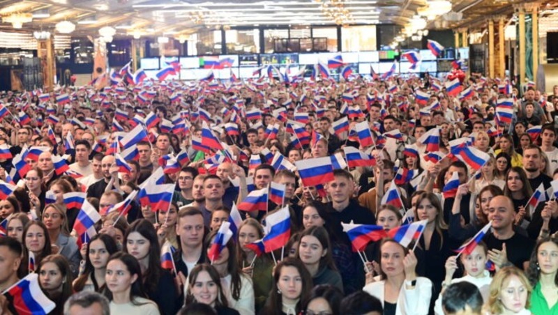 Свердловская область — в числе лидеров реализации программы «Россия — дом народов»