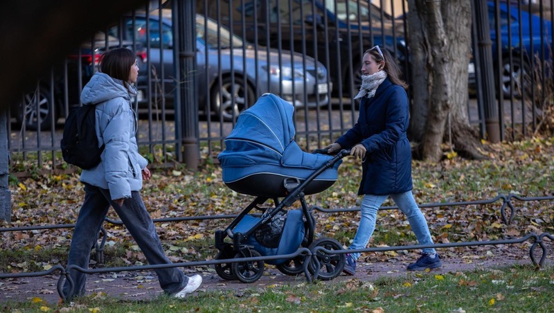 Беглов: Петербург направит 103 млрд руб. на поддержку семей