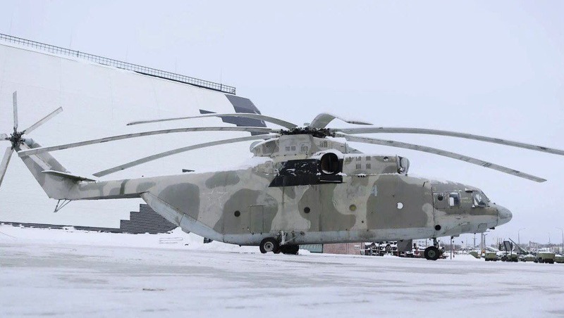 Самый большой вертолёт Ми-26 выставили на показ в музее Верхней Пышмы