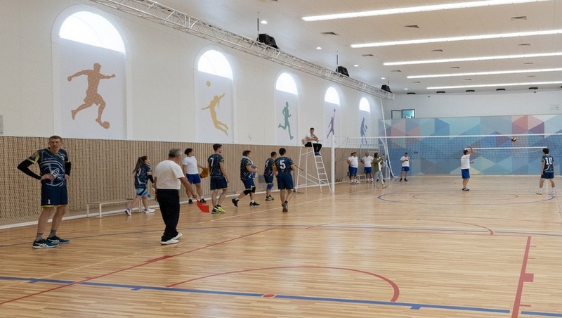 Семейный турнир по флорболу состоится 21 февраля в молодёжном центре «Вертолёт»