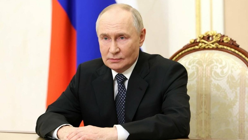 Путин поздравил татарстанцев с Днём народного единства