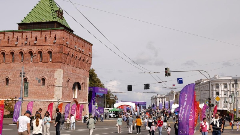 Сцену на площади Минина и Пожарского для Дня города смонтируют до 10 августа