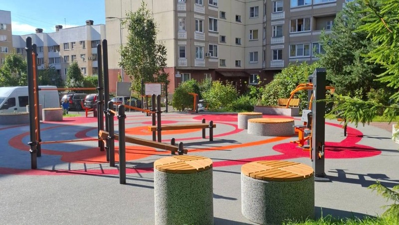 2 новых общественных пространства открыли на Приморском шоссе