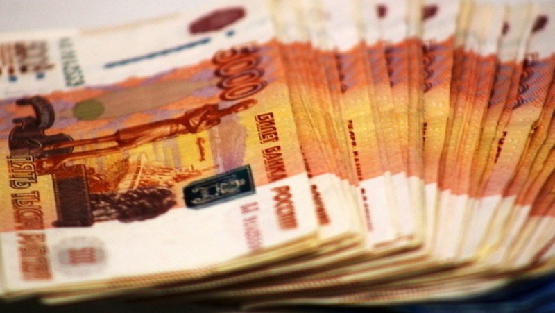 Школьная гардеробщица лишилась 2,3 млн руб. из-за мошеннической схемы