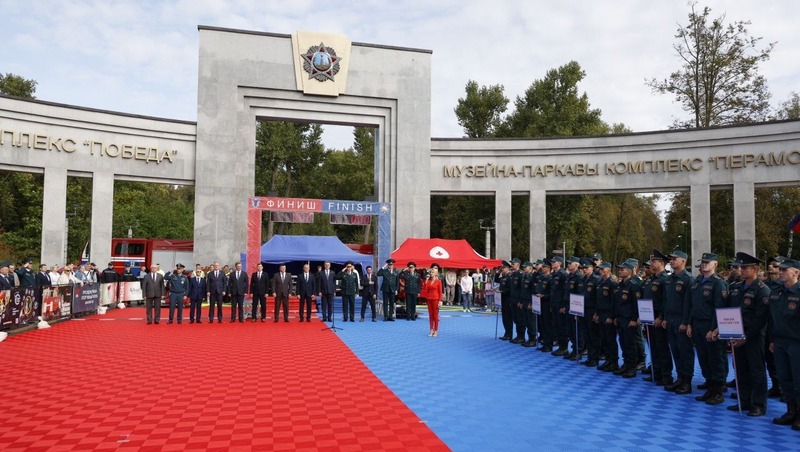 Петербургские спасатели завоевали серебро на соревнованиях в Минске